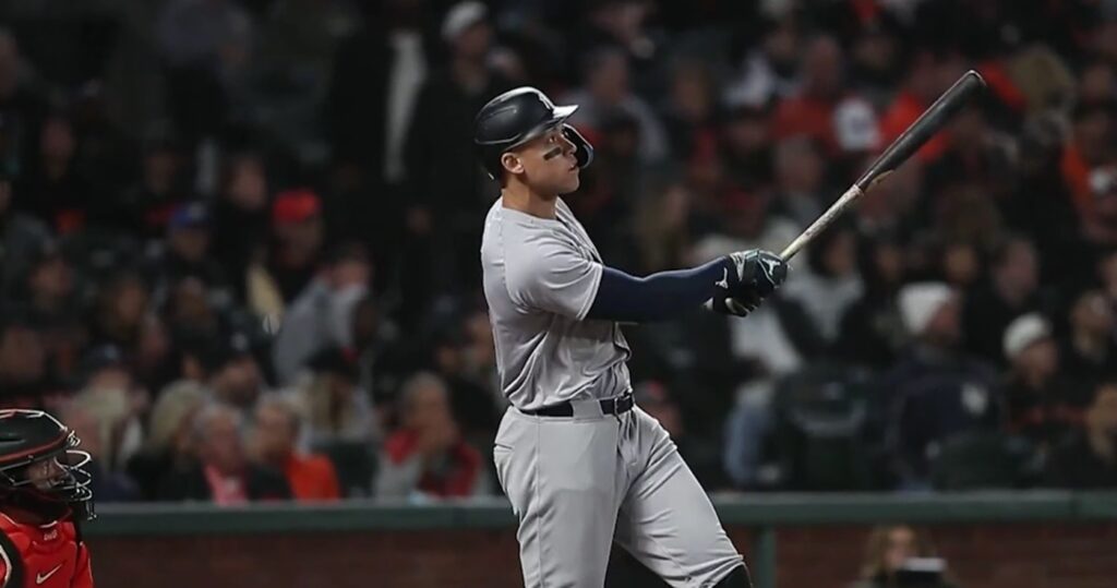 Aaron Judge homers in San Francisco