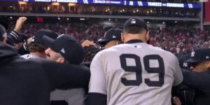 The Yankees celebrate winning the ALCS