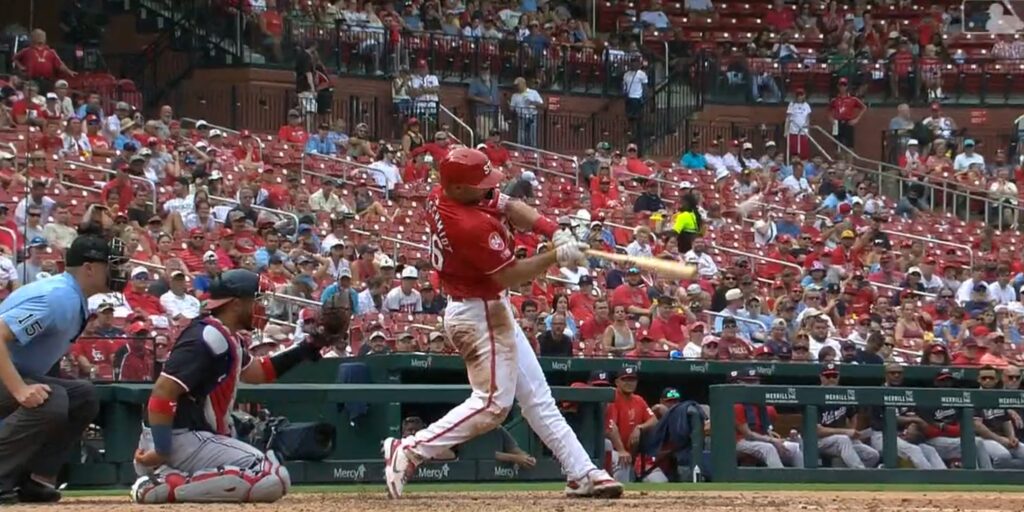 Paul Goldschmidt hits a walk-off home run