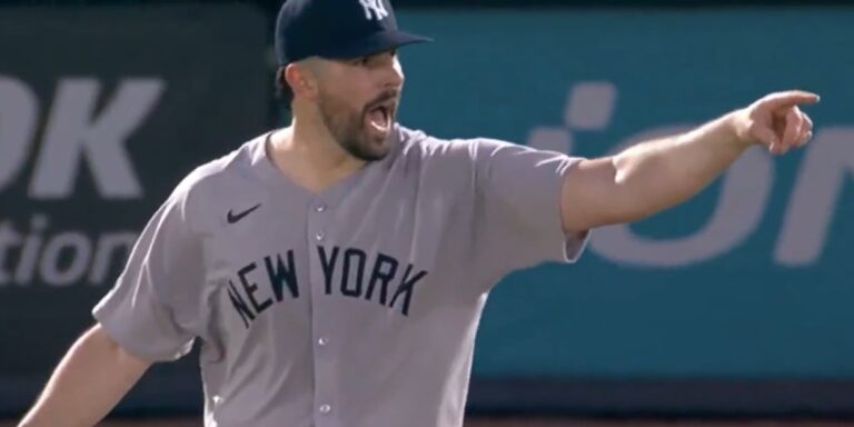 Rodon celebrates his fielders