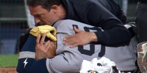 Trainer soothes Waldo