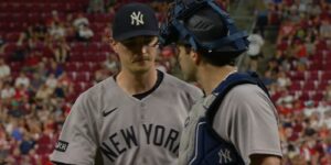 Fried congratulates Wells on a strong game