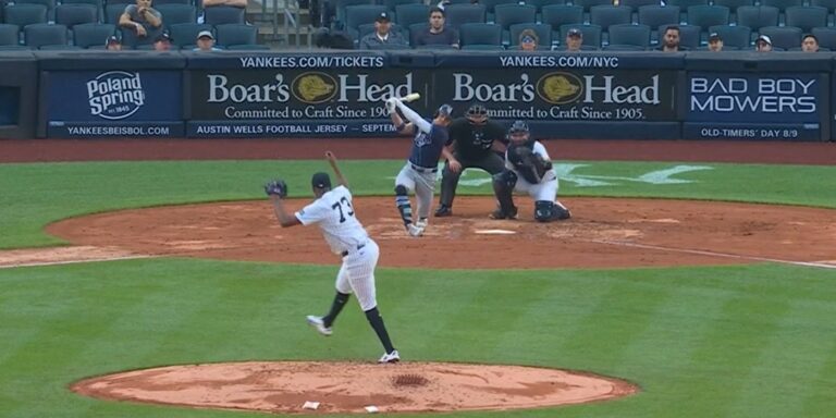 De Los Santos dominated the Rays