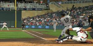 Trent Grisham hits a home run