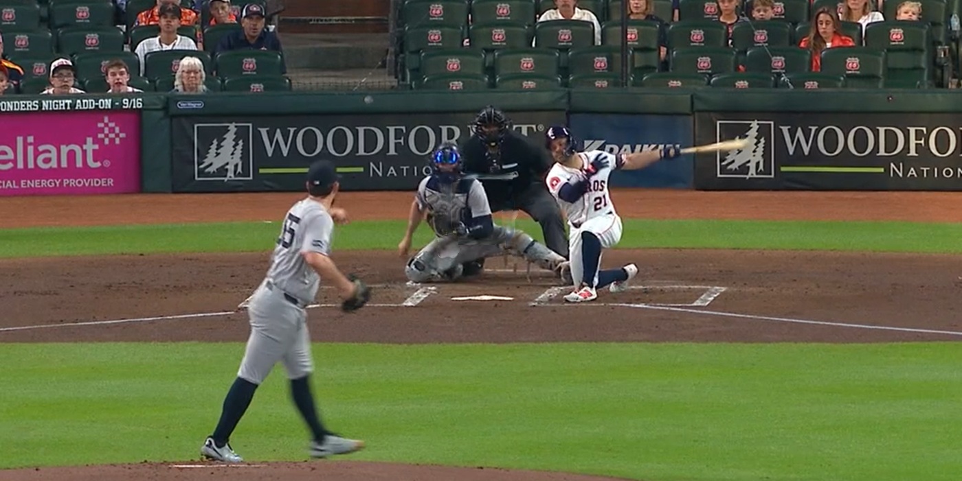 Rodon strikes out Altuve