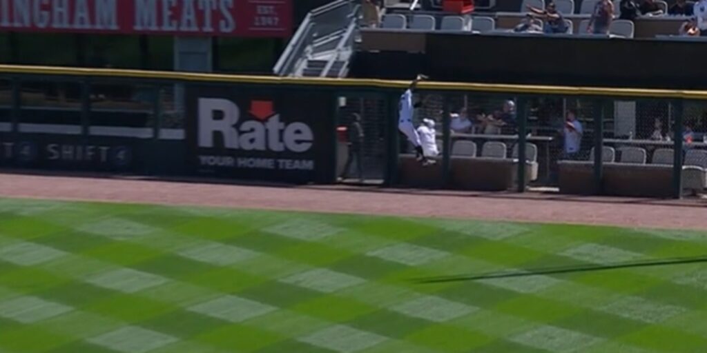 Tauchman robs Stanton