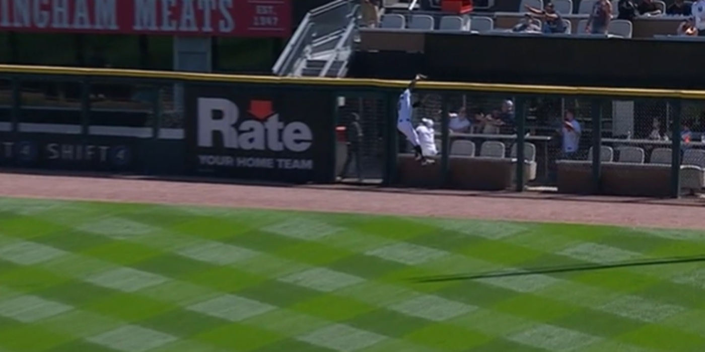 Tauchman robs Stanton