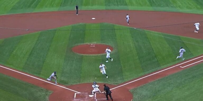 Max Schuemann bunts